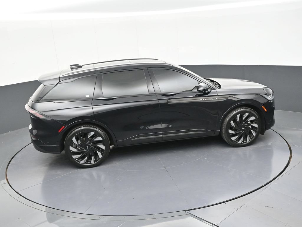 Used 2024 Lincoln Nautilus Reserve w/ Equipment Group 202A AWD/4WD image 61