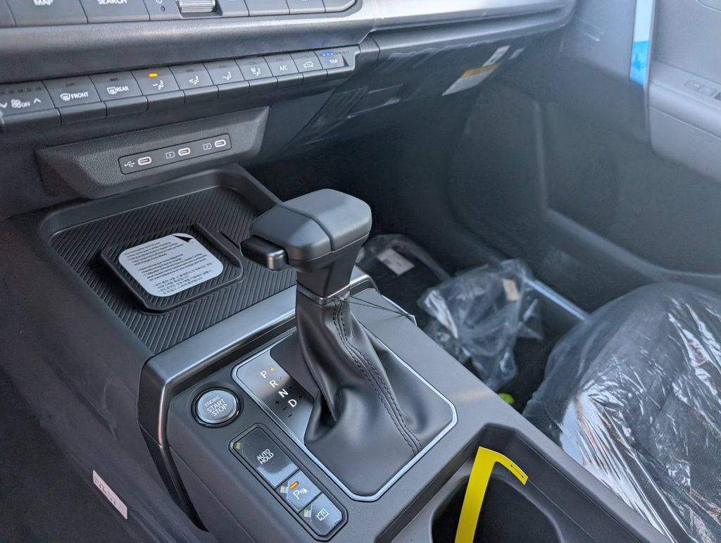 New 2027 Kia Seltos S FWD image 20