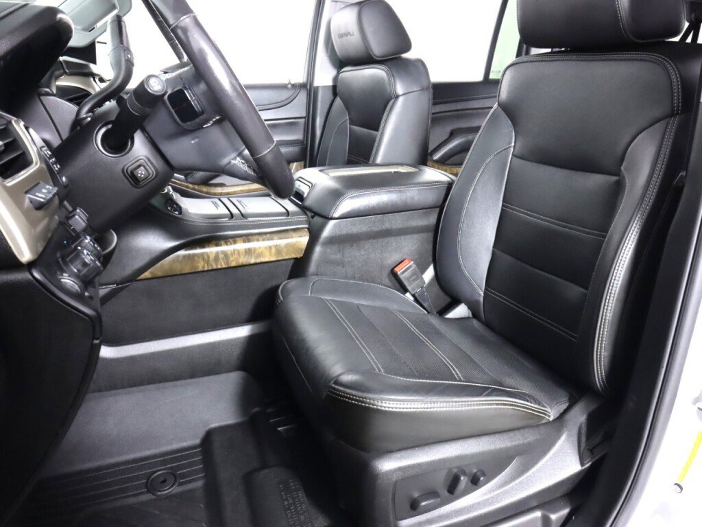 Used 2018 GMC Yukon XL Denali AWD/4WD image 34