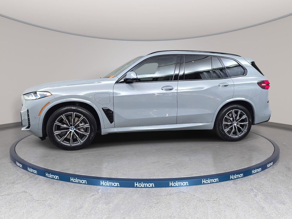 Certified 2024 BMW X5 xDrive50e w/ M Sport Package AWD/4WD image 8
