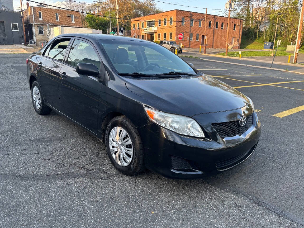 Used 2010 Toyota Corolla LE image 3
