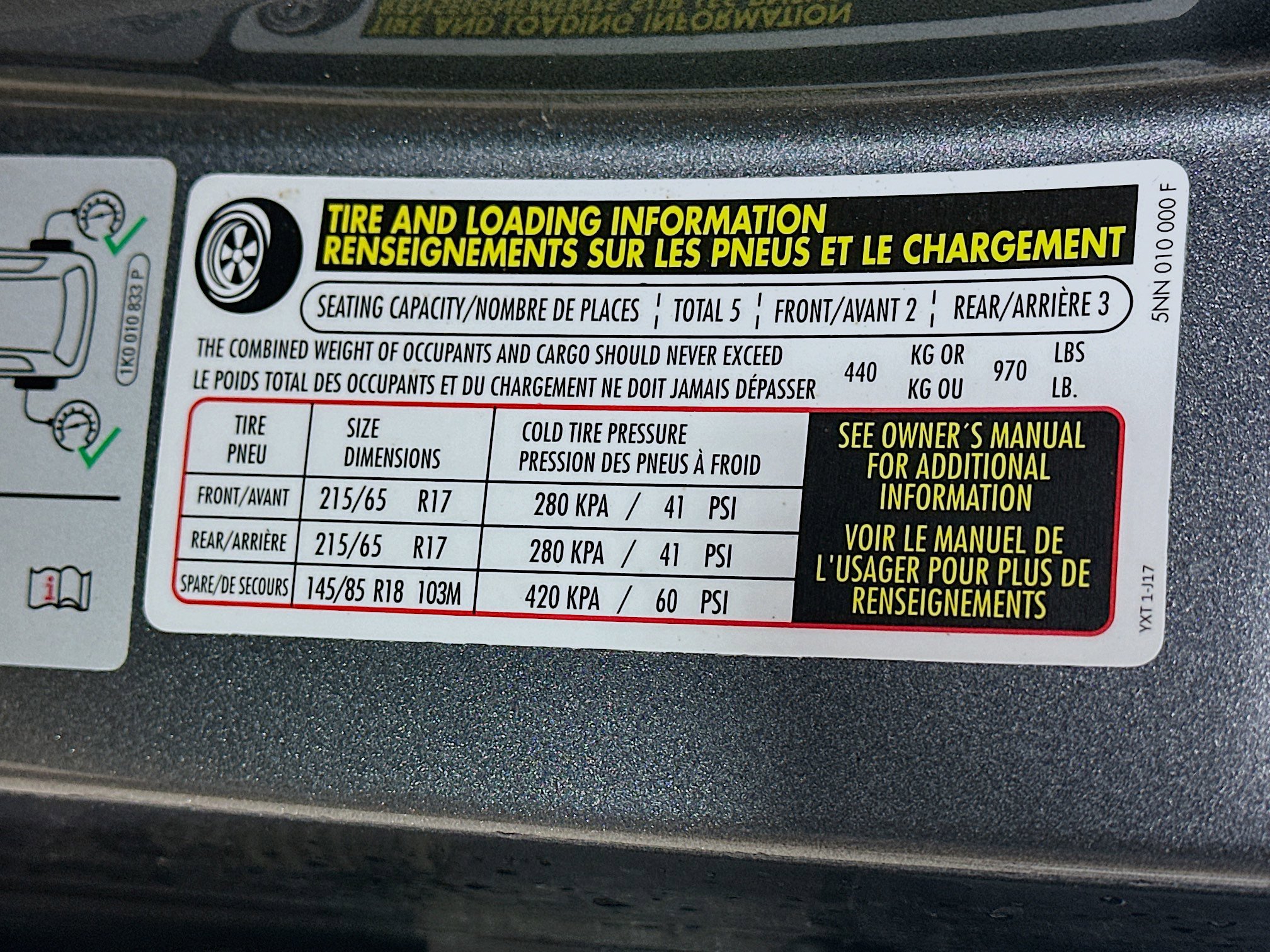 Used 2018 Volkswagen Tiguan S image 38