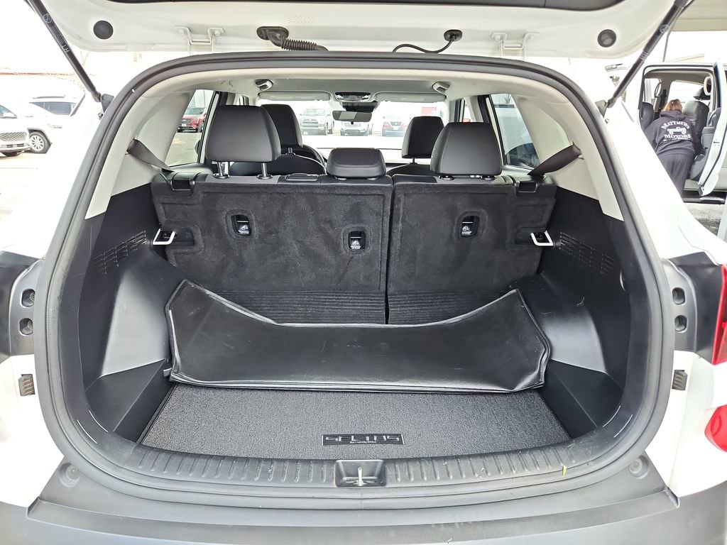 Used 2023 Kia Seltos S w/ Navigation Package image 30