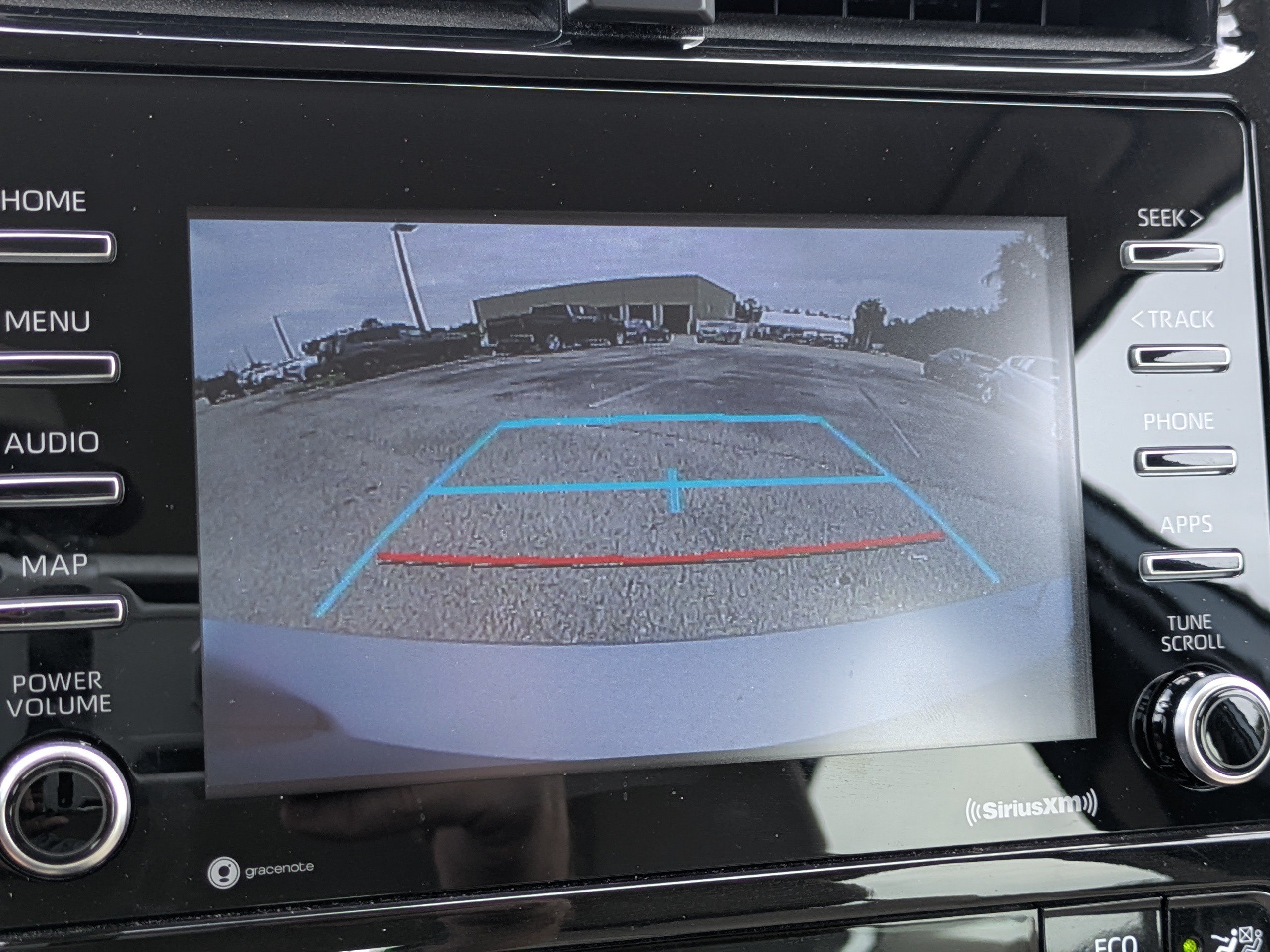 Used 2021 Toyota Prius XLE FWD image 26