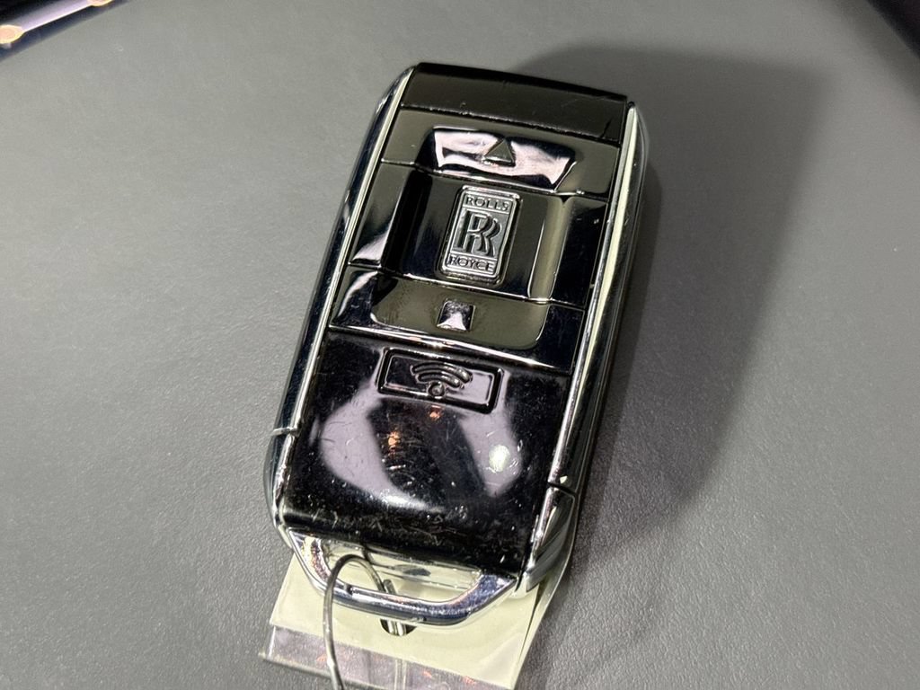 Used 2020 Rolls-Royce Cullinan AWD/4WD image 44