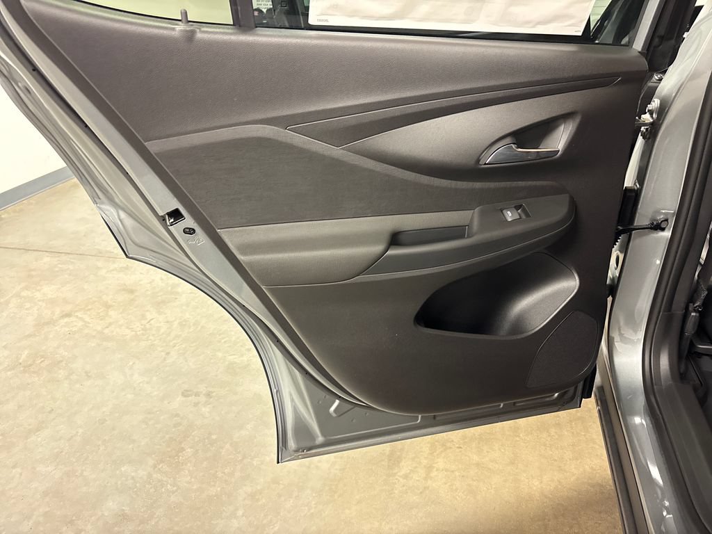 New 2026 Buick Envista Sport Touring w/ Convenience I Package FWD image 27