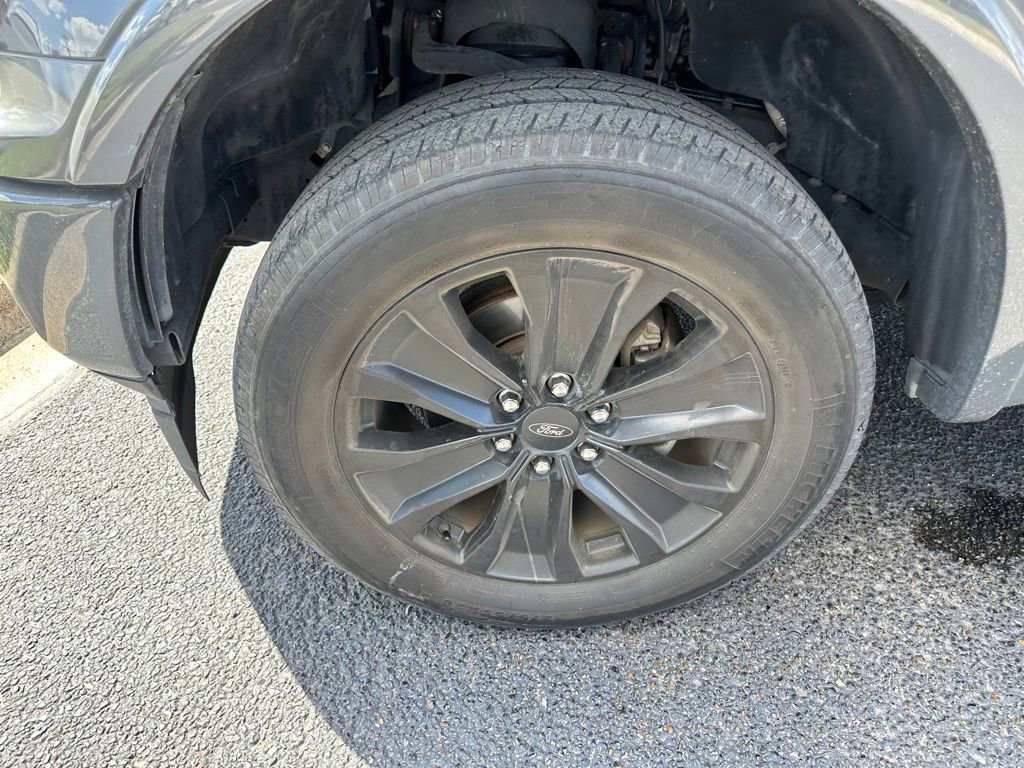 Used 2020 Ford F150 XLT w/ Equipment Group 302A Luxury image 11