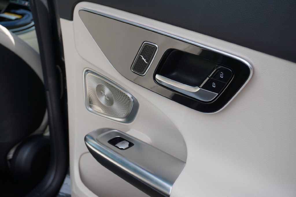 Certified 2025 Mercedes-Benz C 300 4MATIC Sedan image 57
