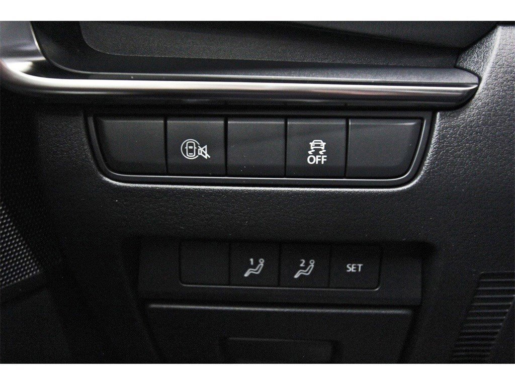 Certified 2025 MAZDA MAZDA3 s image 18