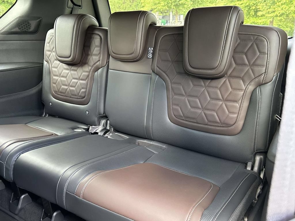 New 2026 Nissan Armada Platinum AWD/4WD image 10