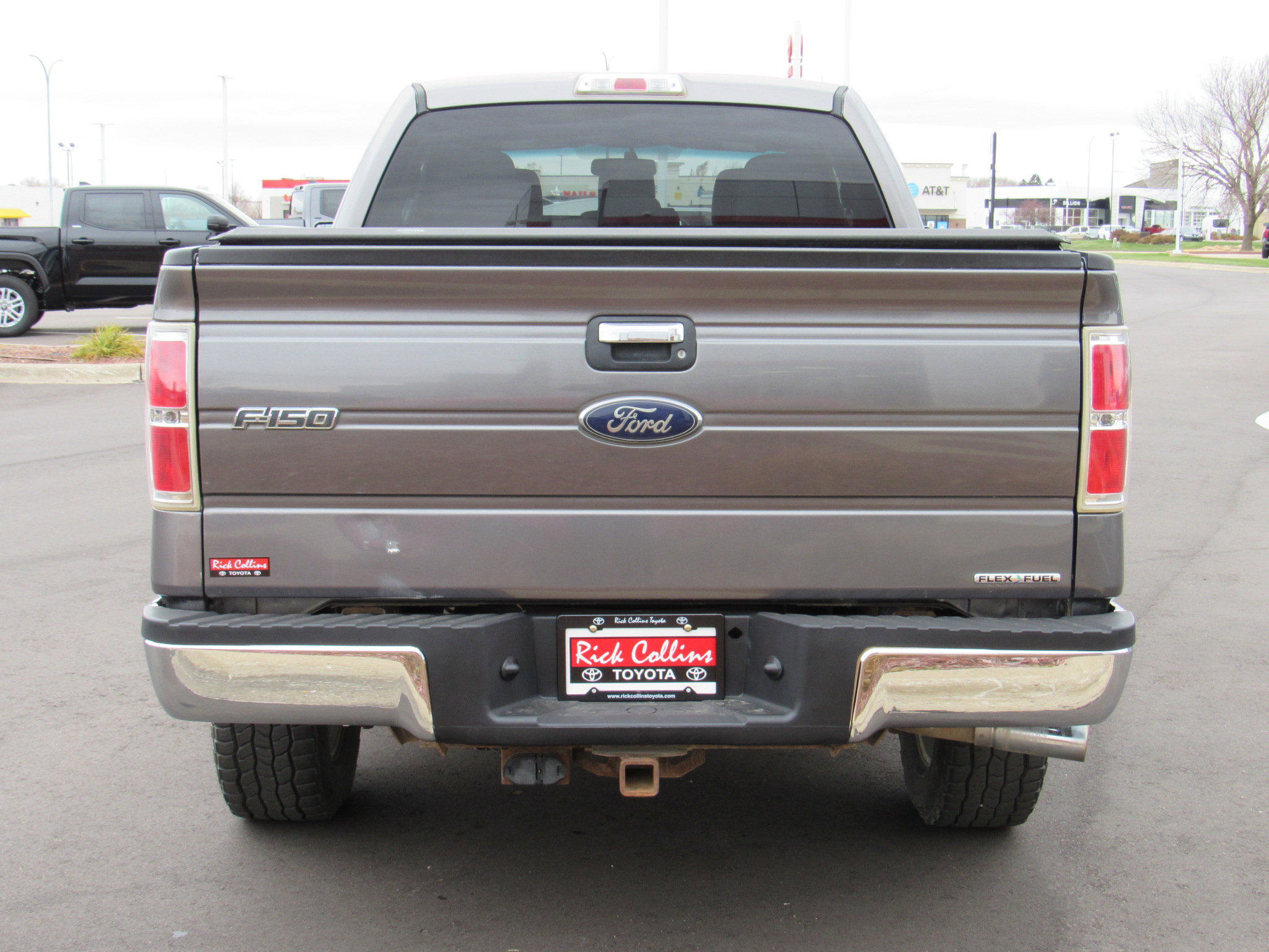 Used 2014 Ford F150 XLT w/ XLT Chrome Package image 7