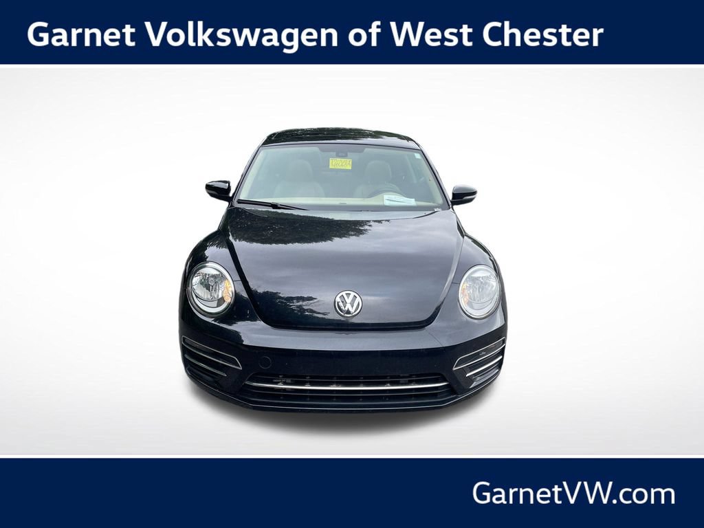 Used 2018 Volkswagen Beetle 2.0T SE FWD image 13