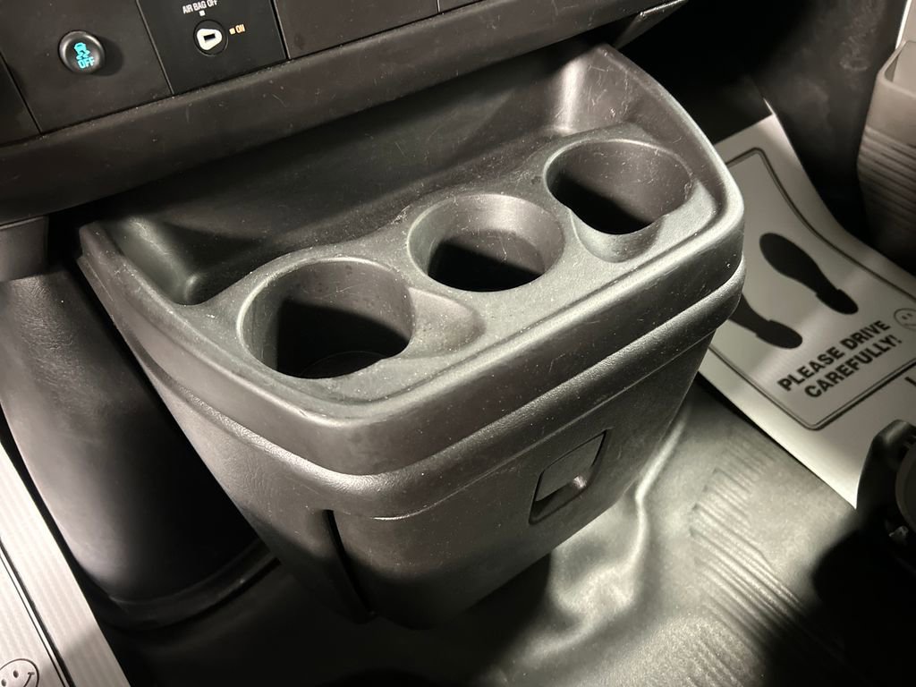 Used 2024 GMC Savana 2500 w/ Driver Convenience Package image 19