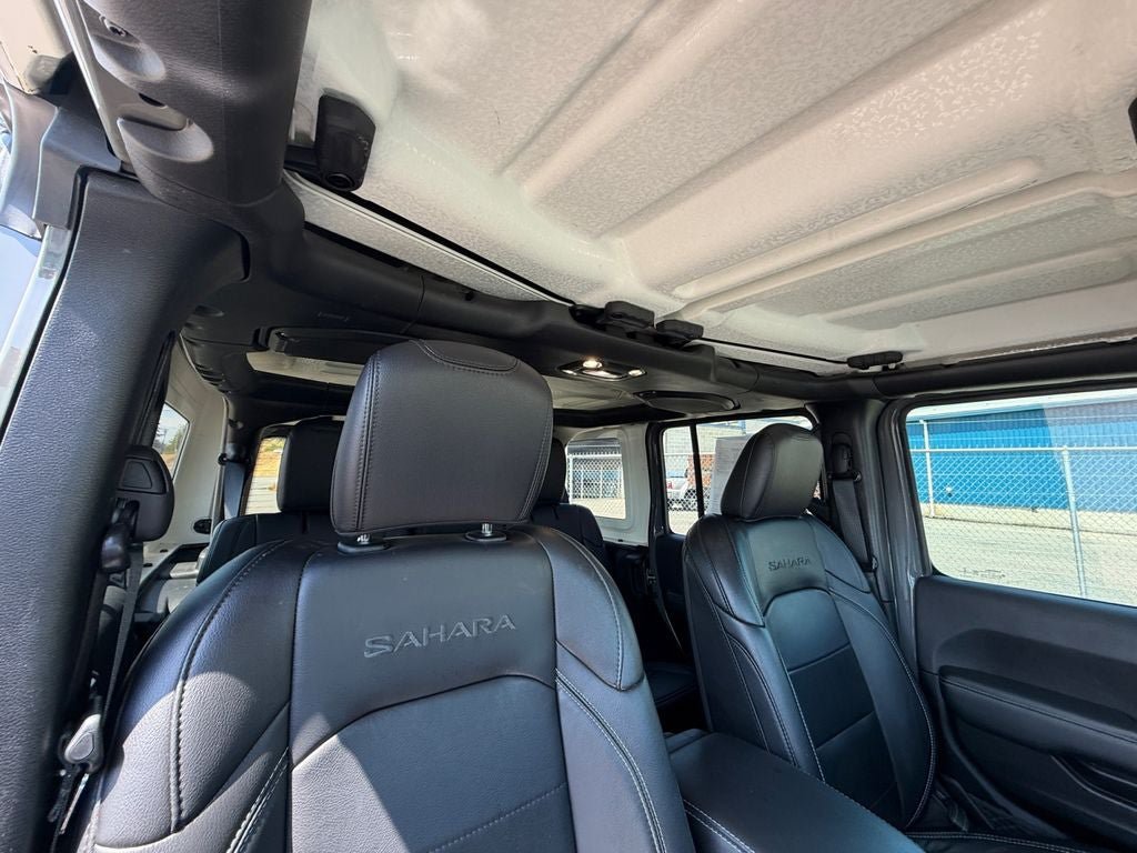 Used 2020 Jeep Wrangler Unlimited Sahara AWD/4WD image 27