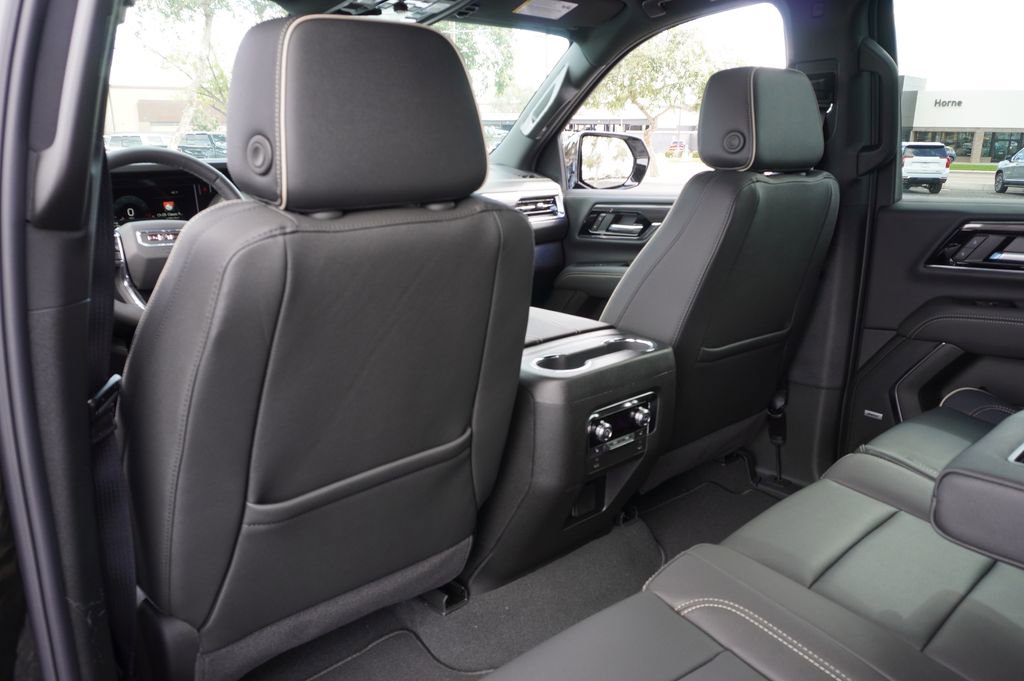 New 2026 GMC Yukon XL Elevation RWD image 11