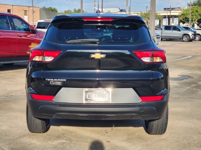 Used 2026 Chevrolet TrailBlazer LS FWD image 6