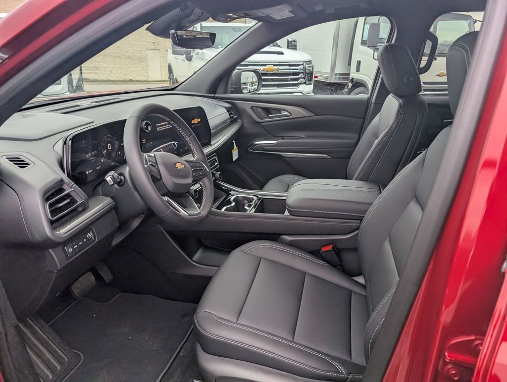 New 2026 Chevrolet Traverse LT w/ Sun and Wheel Package image 13