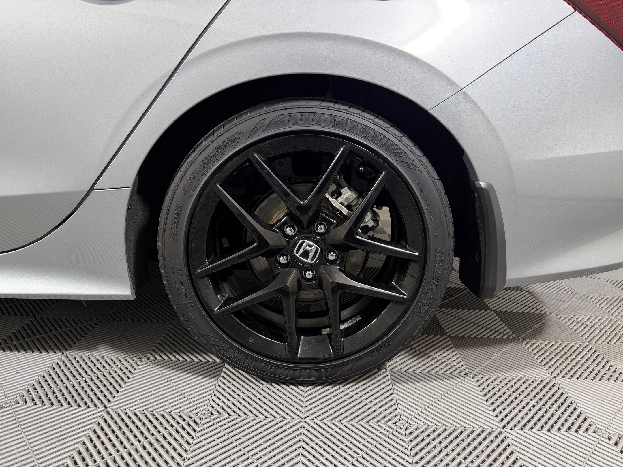 Certified 2025 Honda Civic FWD Hybrid Sedan image 19