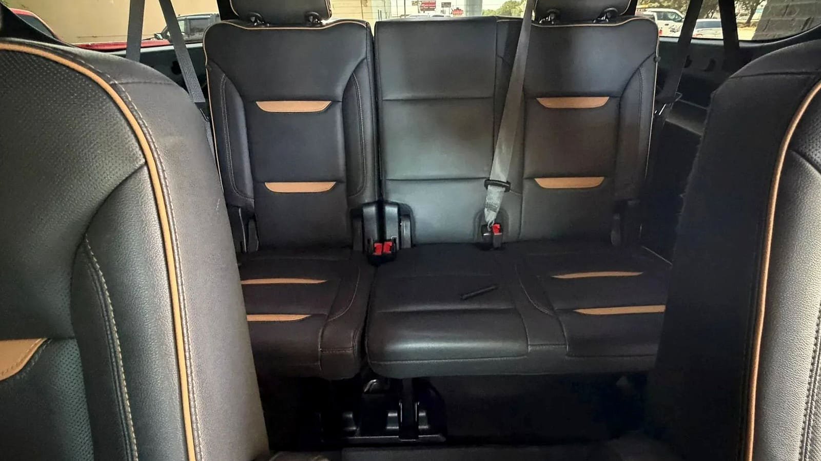Used 2022 GMC Yukon XL AT4 w/ Max Trailering Package AWD/4WD image 27
