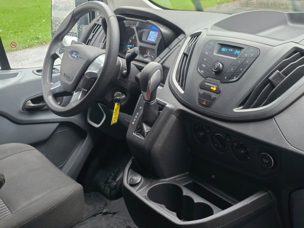 Used 2019 Ford Transit 250 130 Low Roof w/ Exterior Upgrade Package image 21