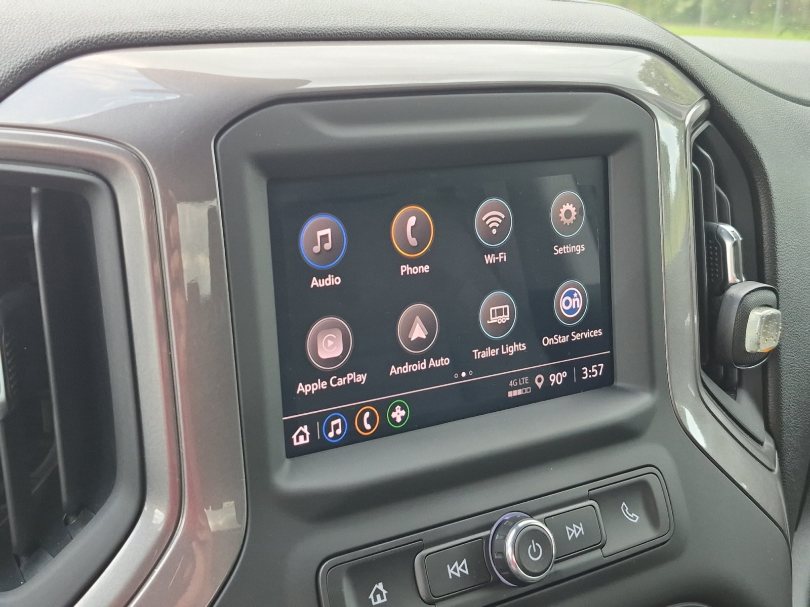 Used 2025 Chevrolet Silverado 1500 Custom RWD image 16