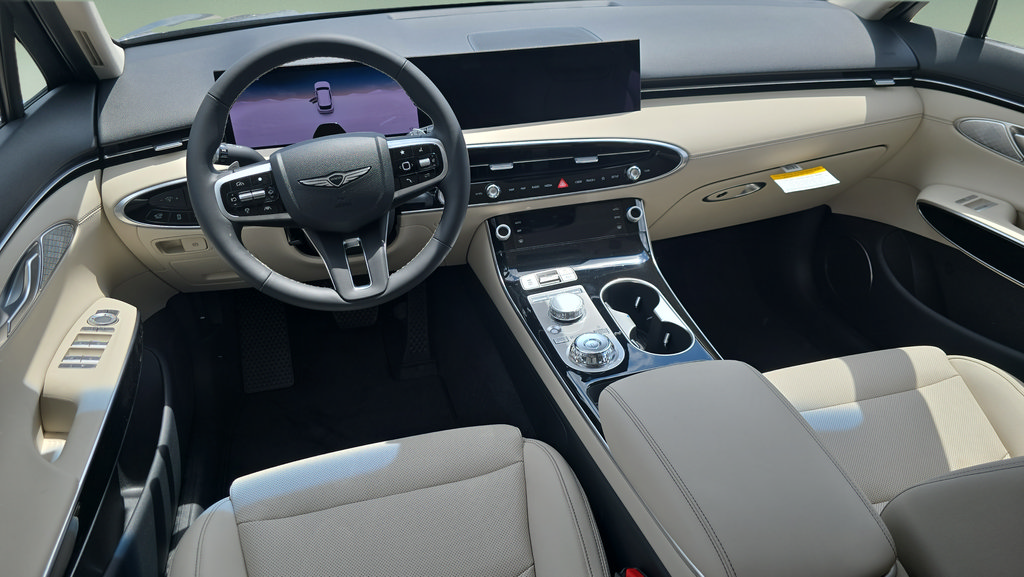 New 2026 Genesis GV70 2.5T AWD/4WD image 14
