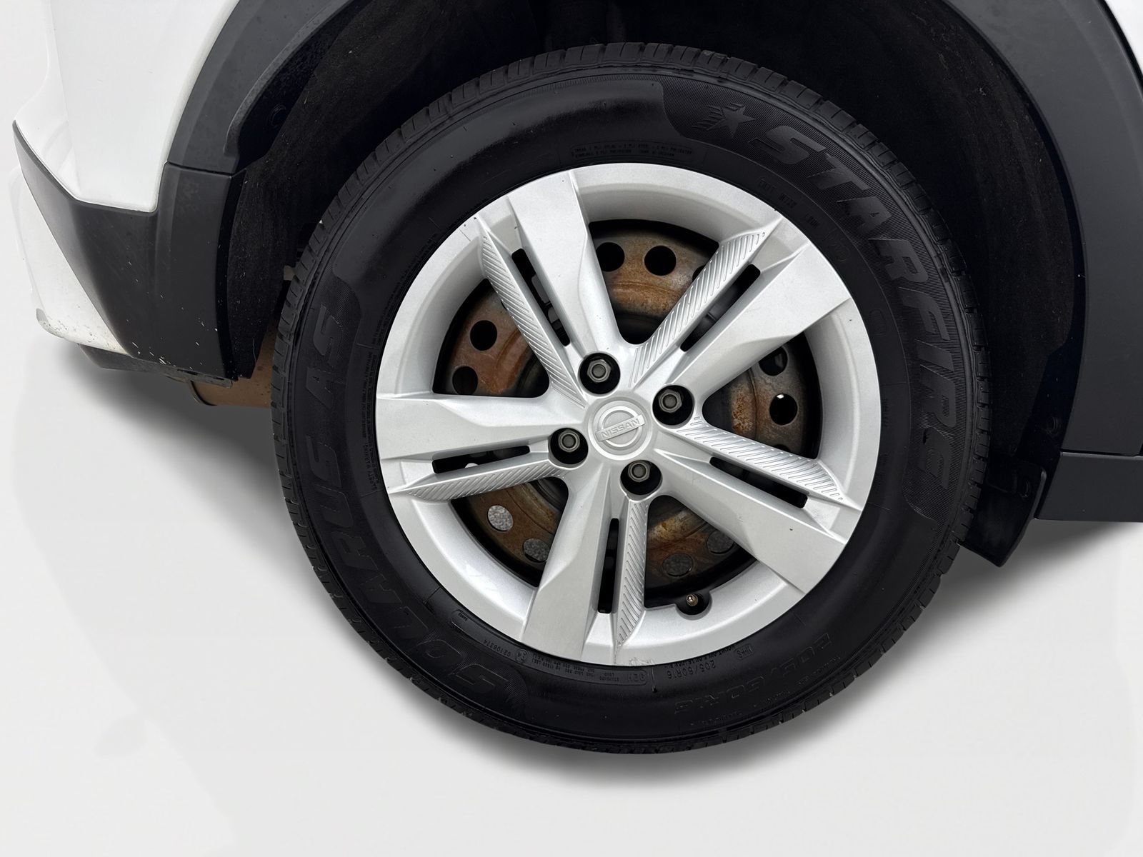 Used 2023 Nissan Kicks S FWD image 46