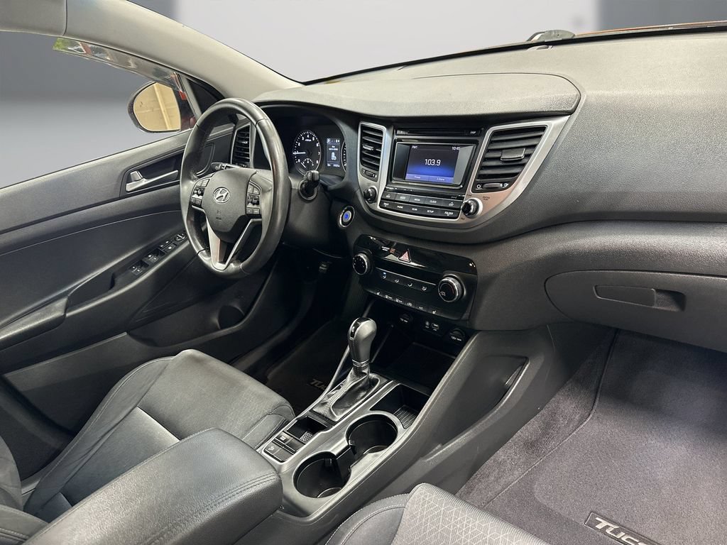 Used 2016 Hyundai Tucson Sport FWD image 16