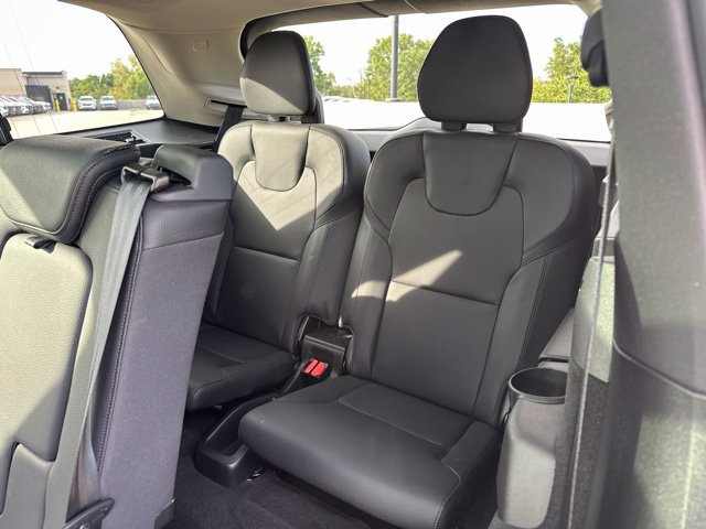 Certified 2024 Volvo XC90 T8 Plus w/ Protection Package Premier AWD/4WD image 13
