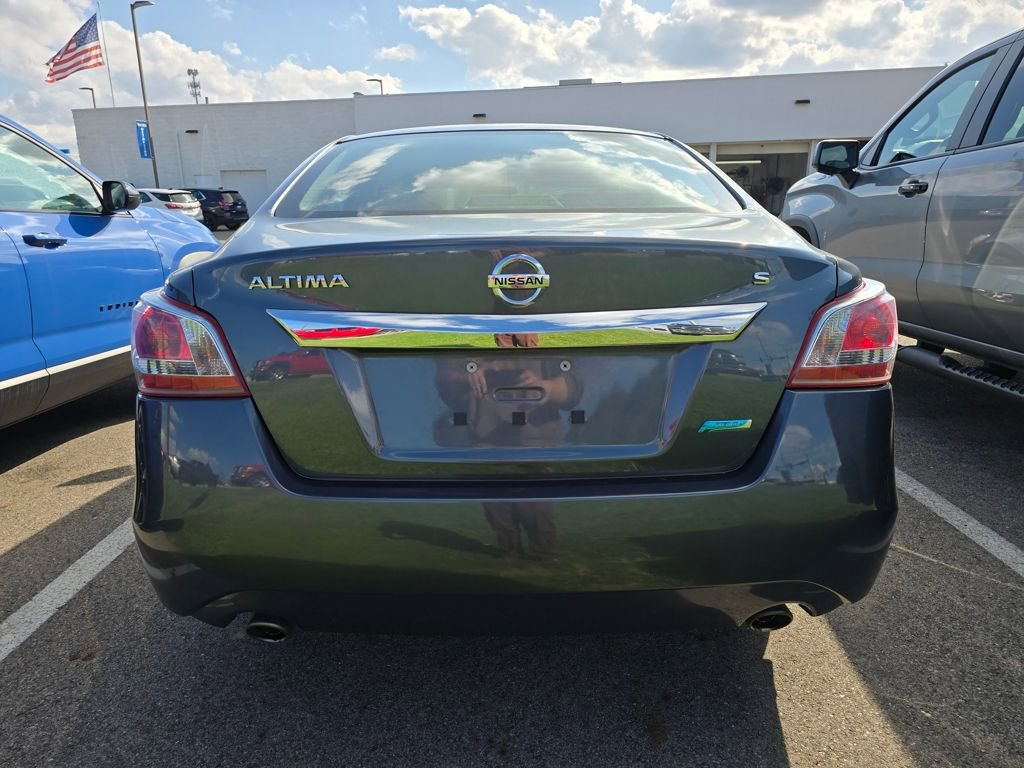 Used 2013 Nissan Altima 2.5 S image 4