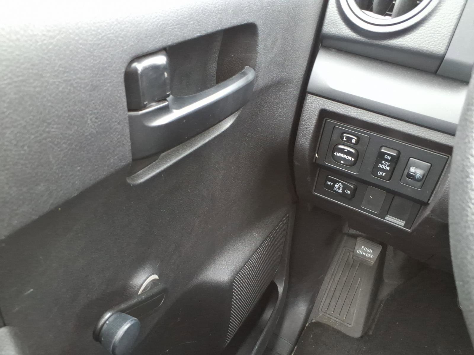 Used 2016 Toyota Tundra SR image 19