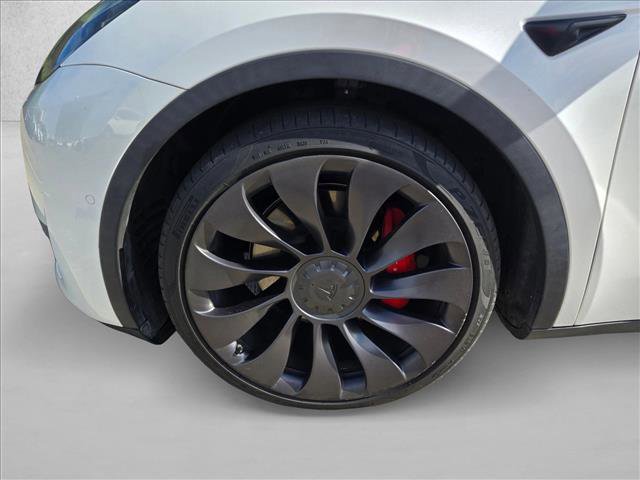 Used 2021 Tesla Model Y Performance image 14