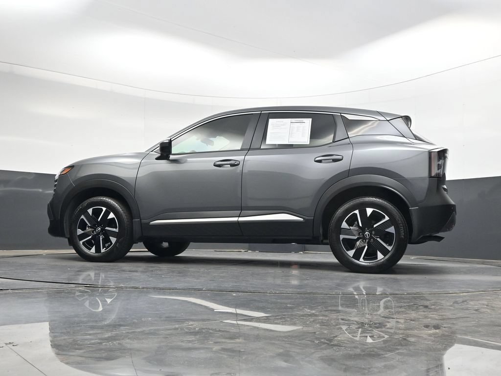 Certified 2025 Nissan Kicks SV AWD/4WD image 38