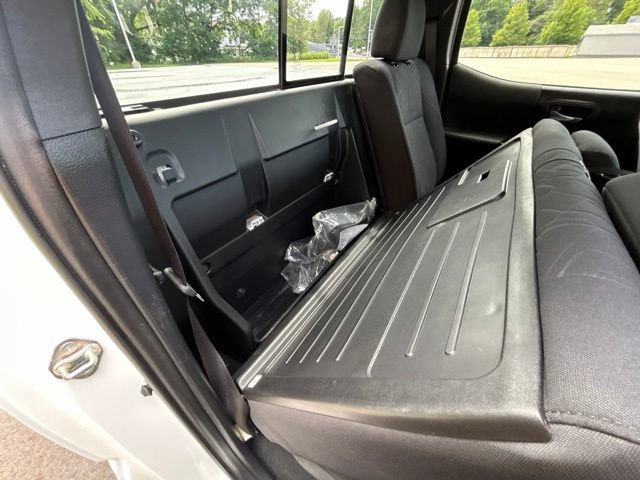 Used 2019 Toyota Tacoma TRD Off-Road AWD/4WD image 47