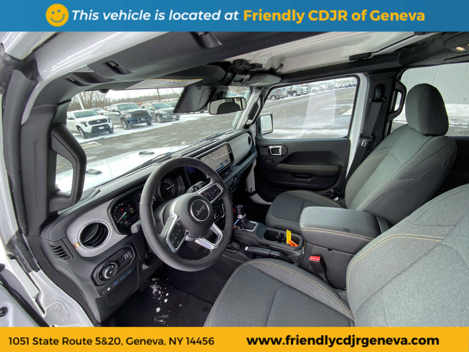 Used 2025 Jeep Wrangler Sahara image 20