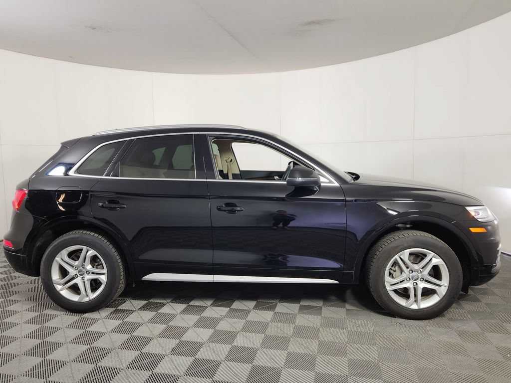 Used 2019 Audi Q5 2.0T Premium w/ Convenience Package AWD/4WD image 8