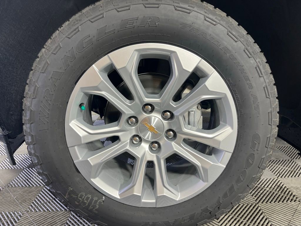 New 2026 Chevrolet Silverado 1500 LTZ w/ LTZ Premium Package image 15