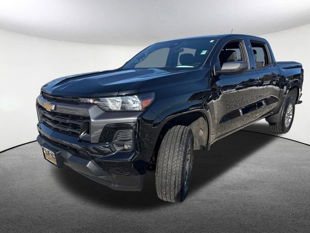 Used 2024 Chevrolet Colorado LT w/ LT Convenience Package image 17