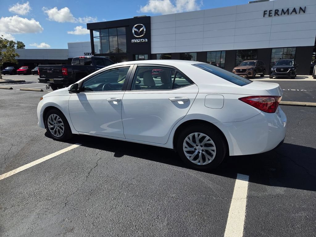 Used 2019 Toyota Corolla LE FWD image 9