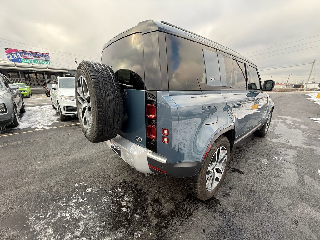 Used 2020 Land Rover Defender 110 HSE image 3