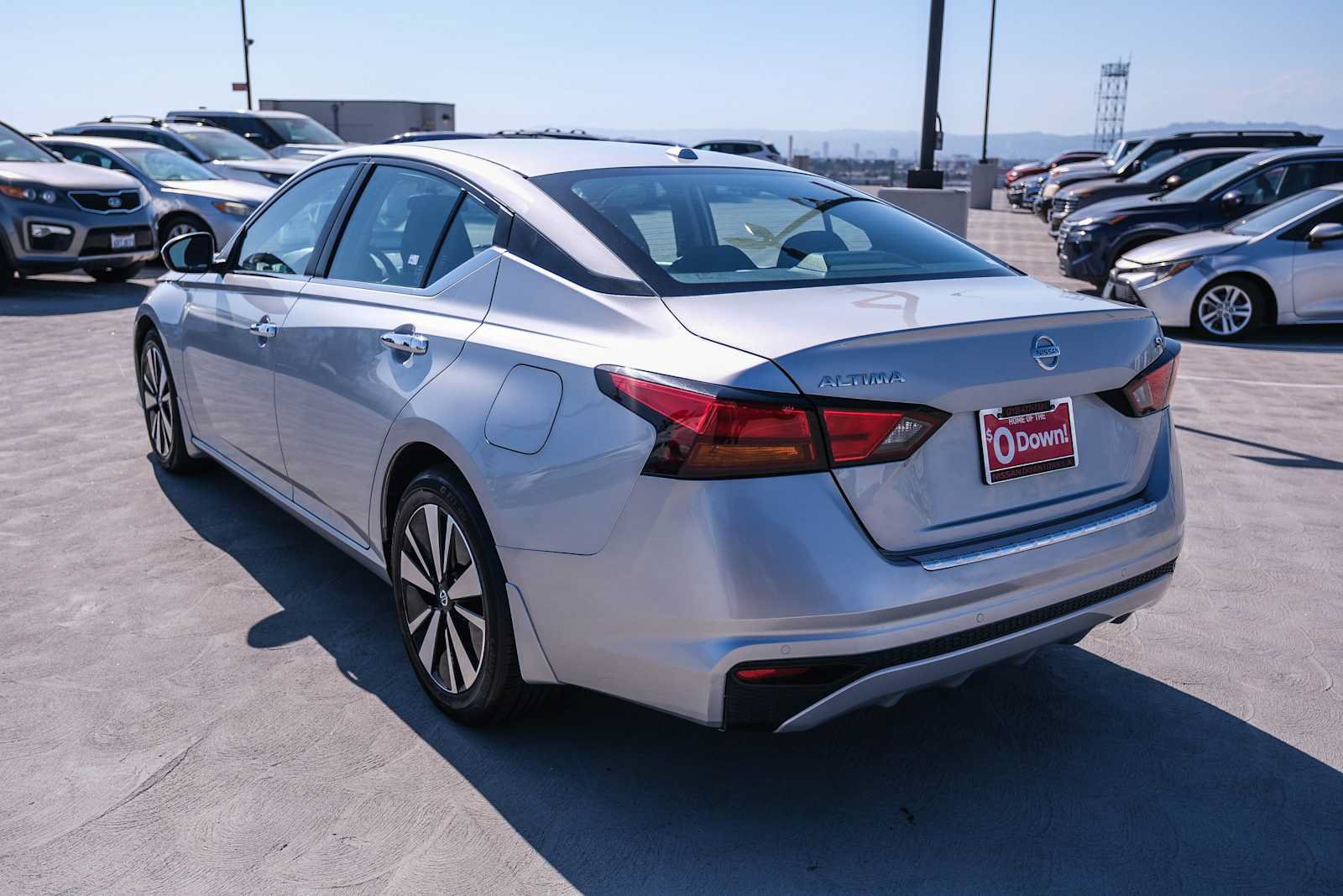 Used 2021 Nissan Altima 2.5 SV FWD image 6