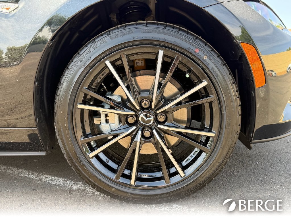 New 2026 MAZDA MX-5 Miata RF Grand Touring w/ Weather Package RWD image 11