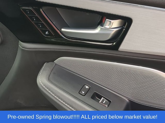 Used 2025 Acura MDX w/ Technology Package FWD image 47