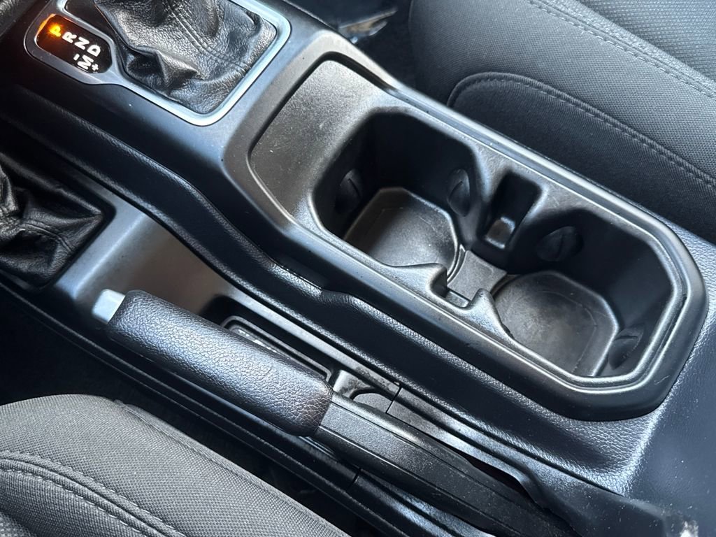 Used 2021 Jeep Wrangler Unlimited Sport image 28