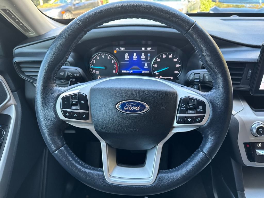 Used 2021 Ford Explorer XLT w/ Class III Trailer Tow Package image 14