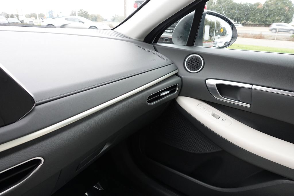 Used 2023 Hyundai Sonata SEL w/ Convenience Package image 21