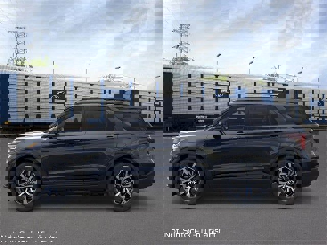 New 2025 Ford Explorer ST-Line w/ Premium Package image 3