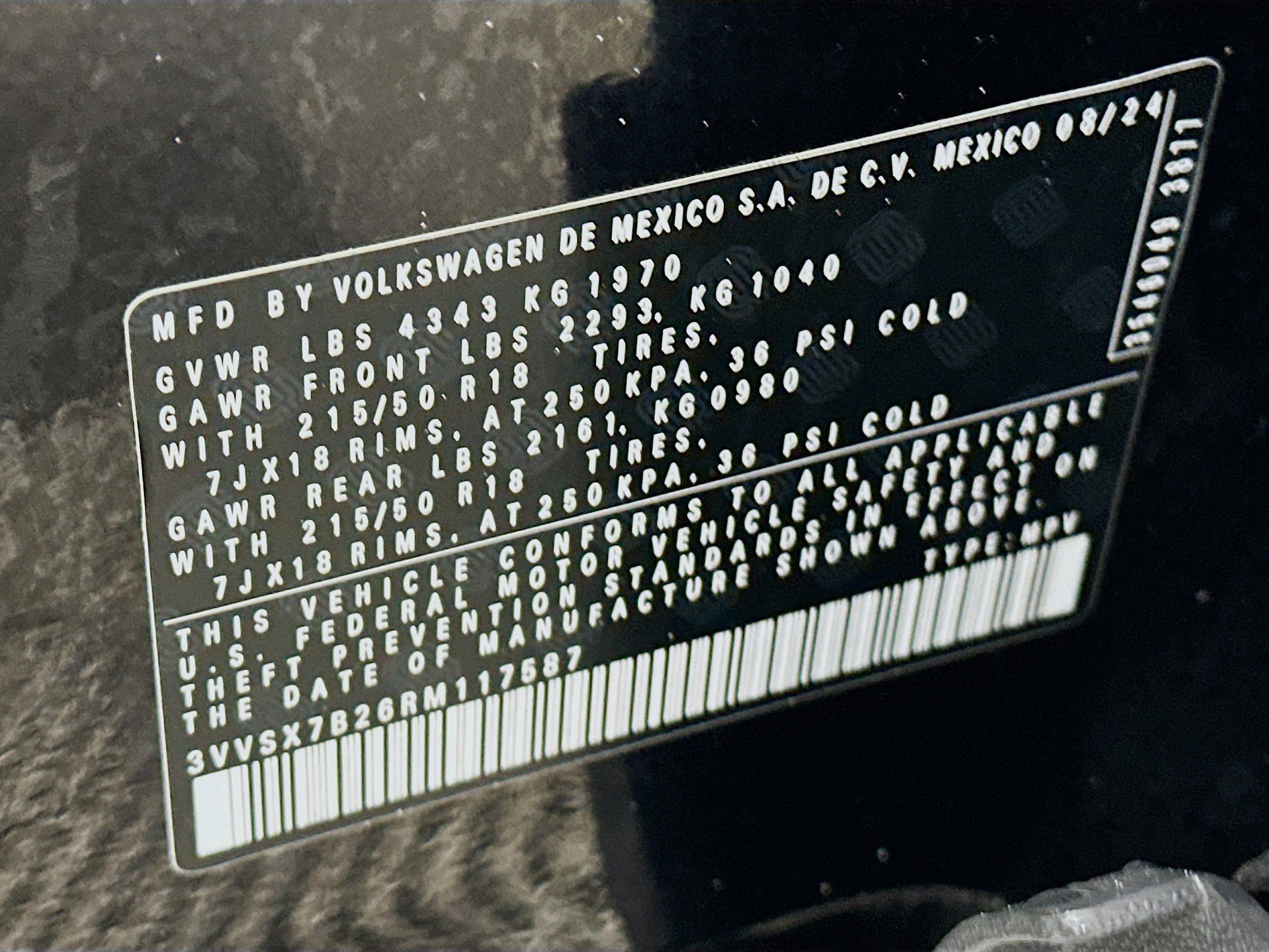 Used 2024 Volkswagen Taos SE image 12