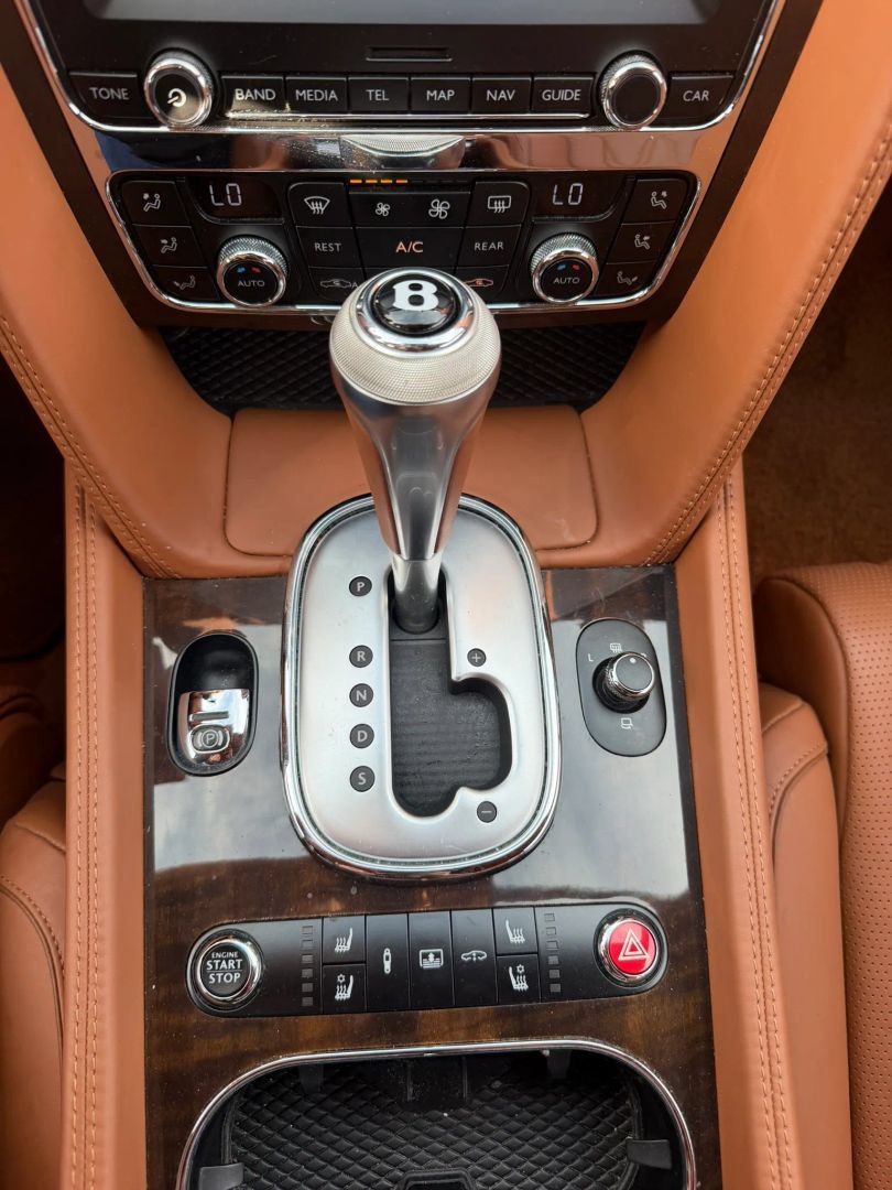 Used 2014 Bentley Flying Spur W12 AWD/4WD image 42
