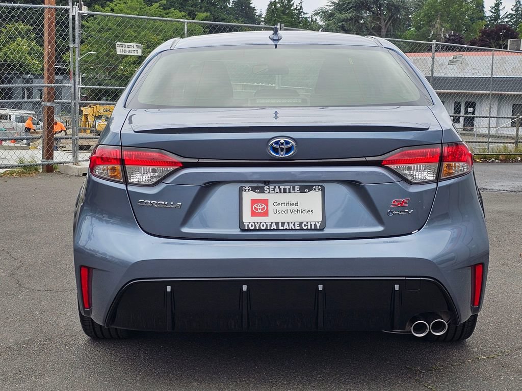 Certified 2025 Toyota Corolla SE w/ SE Premium Package AWD/4WD image 6